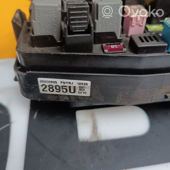 Opel Antara Scatola di montaggio relè 95202895