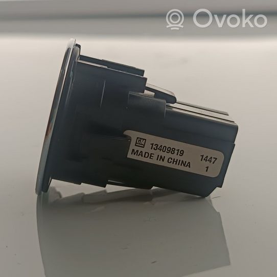 Opel Insignia B Interruttore a pulsante start e stop motore 13409819