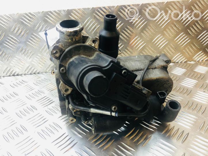 Audi A5 8T 8F EGR vožtuvas Z059131515R