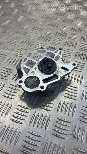 Audi A1 Vacuum pump 03L145100