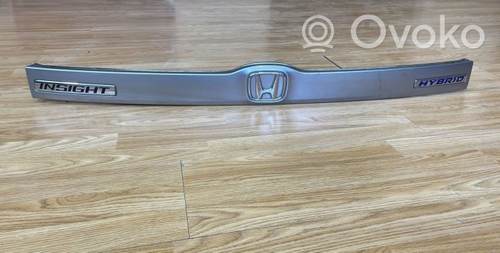 Honda Insight Trunk door license plate light bar 74890TM8