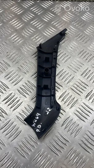 Toyota Verso Rivestimento della maniglia interna per portiera anteriore 677410F060