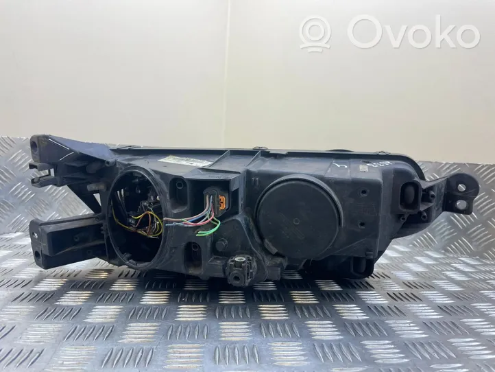 Citroen C4 I Picasso Lampa przednia 9802041580