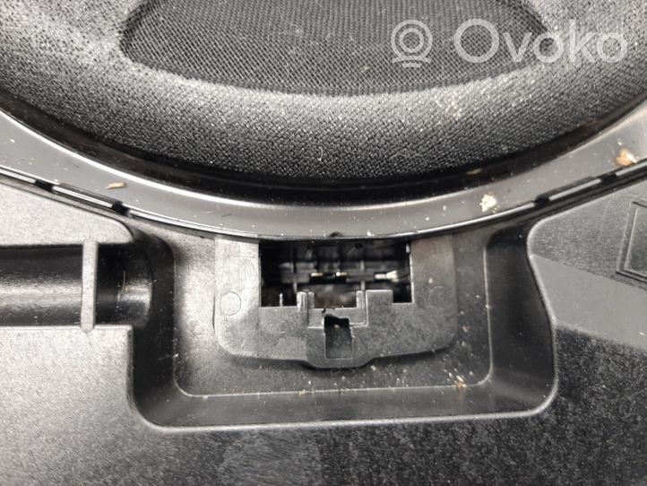 BMW 3 E92 E93 Subwoofer-bassokaiutin 9143143