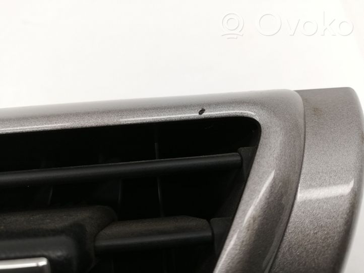 Toyota iQ Przełącznik / Włącznik nawiewu dmuchawy 5590074010