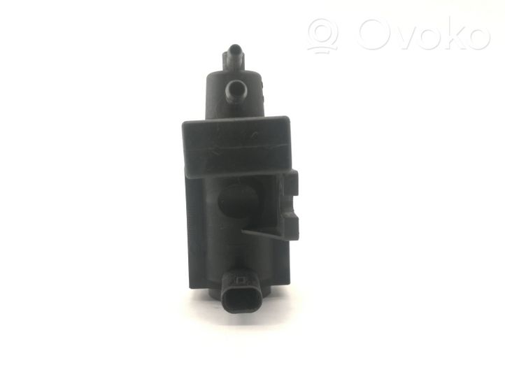 Mitsubishi Colt Valve de freinage A0051535528