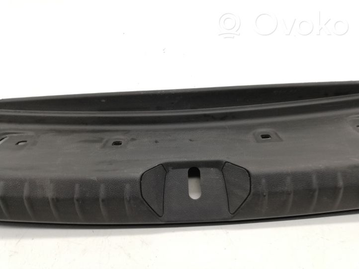 BMW 1 F20 F21 Rivestimento di protezione sottoporta del bagagliaio/baule 7221871