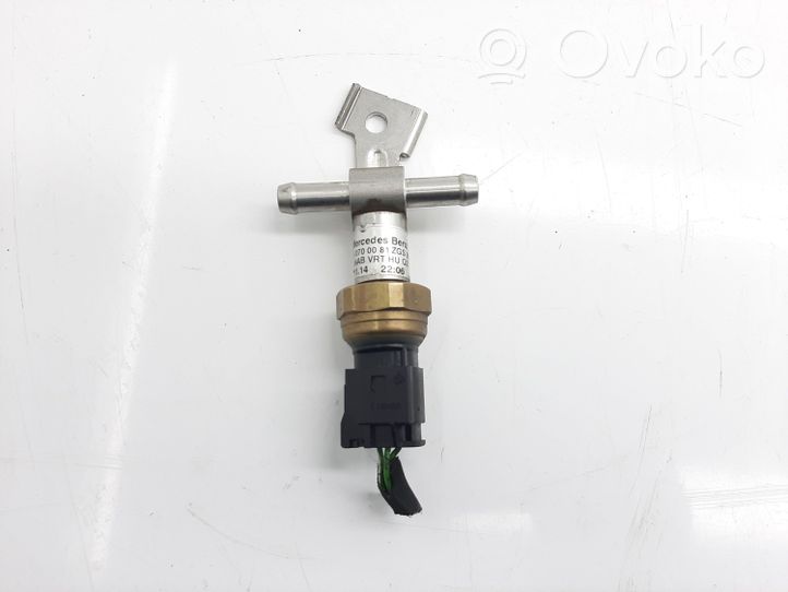 Mercedes-Benz A W176 Fuel temperature sensor A6450700081