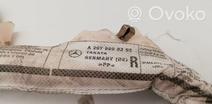 Mercedes-Benz E A207 Stogo oro pagalvė (užuolaida) 2078600202