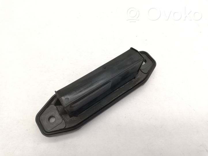 Toyota Auris E180 Tailgate/boot open switch button 15C879