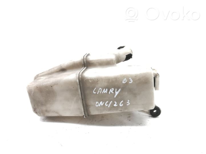 Toyota Camry Vase d'expansion / réservoir de liquide de refroidissement 1780528010