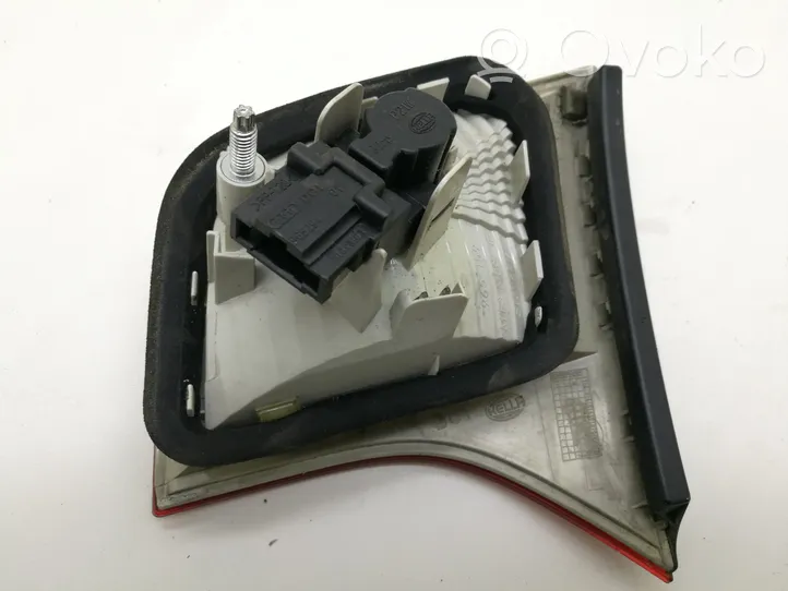 Audi A4 S4 B6 8E 8H Luci posteriori del portellone del bagagliaio 8E5945093