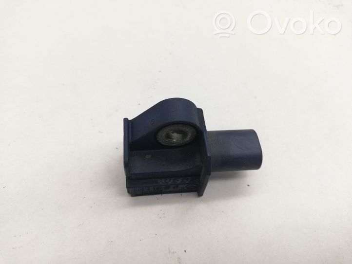 Mercedes-Benz E A207 Airbag deployment crash/impact sensor 2128204926