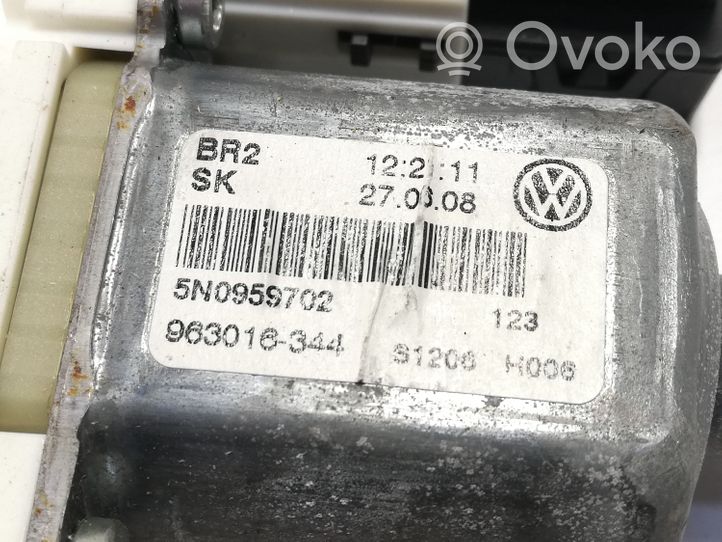 Volkswagen Tiguan Silniczek podnośnika szyby drzwi 5N0959702