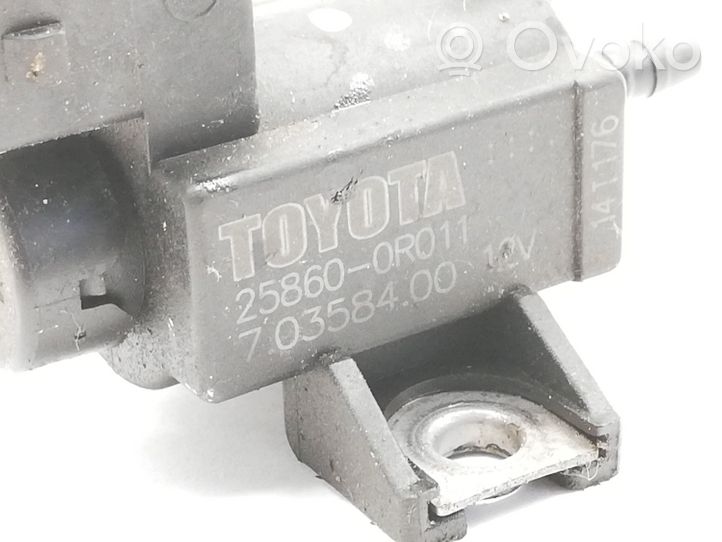 Toyota Verso Valvola centrale del freno 258600R011