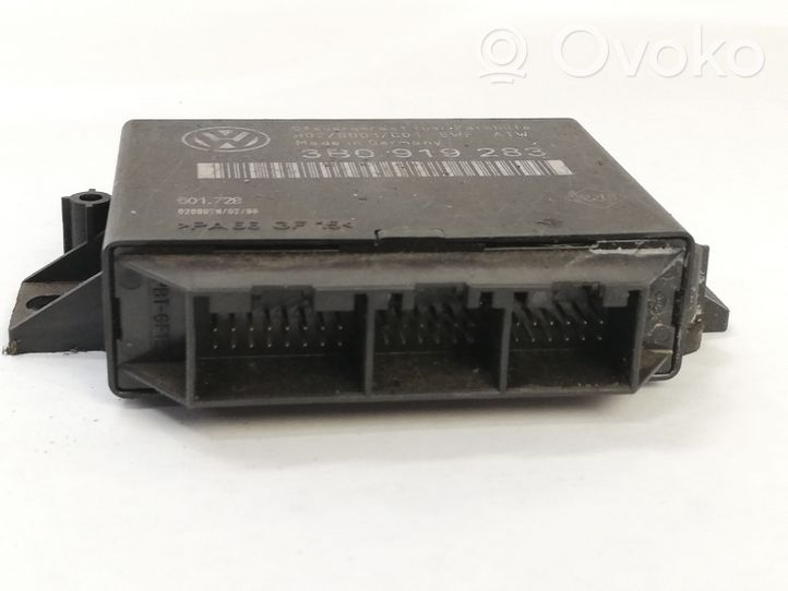 Volkswagen PASSAT B5 Pysäköintitutkan (PCD) ohjainlaite/moduuli 3B0919283