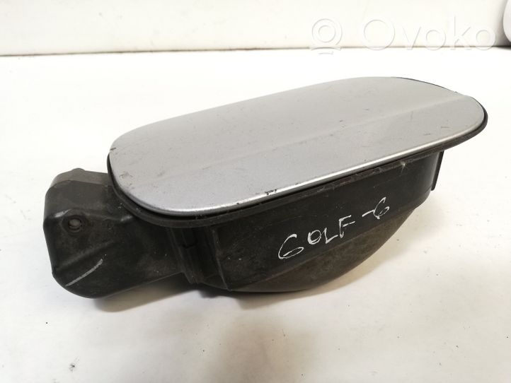 Volkswagen Golf VI Tappo cornice del serbatoio 1K9809857