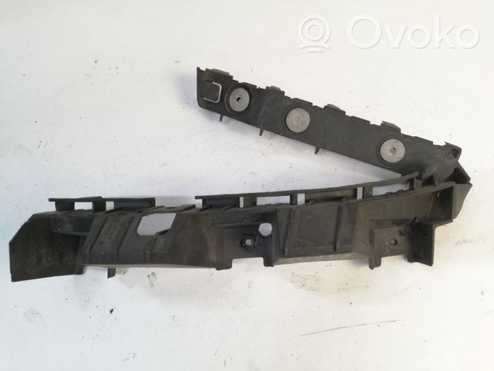 Opel Astra H Mocowanie narożnika zderzaka tylnego 331883181