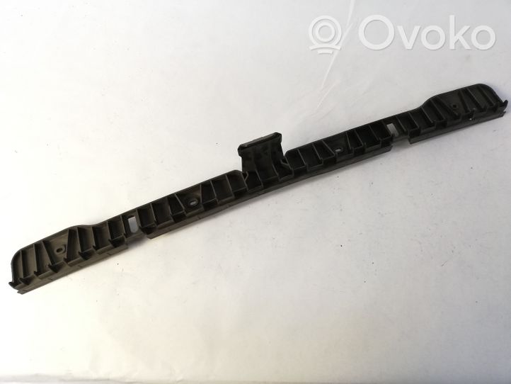 Volkswagen Golf V Staffa angolare del supporto di montaggio del paraurti 1K6807863