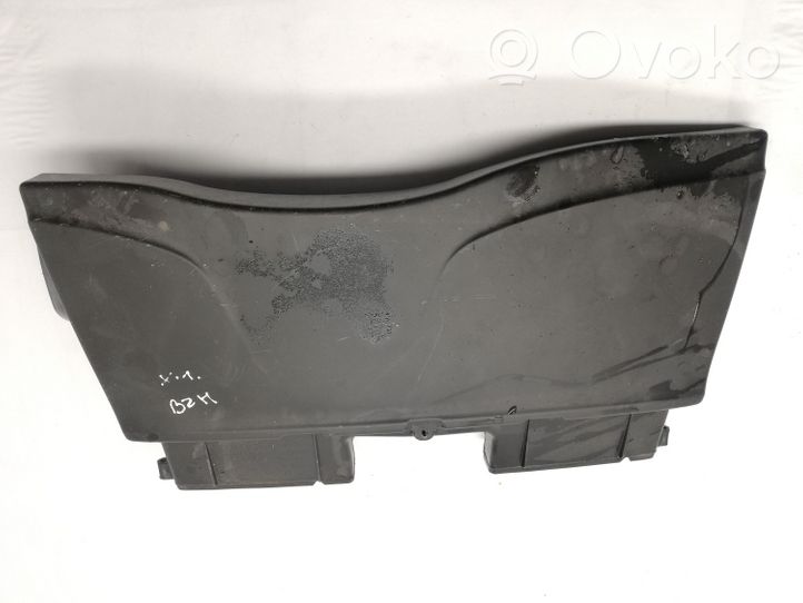 BMW X1 E84 Cabin air duct channel 7811906