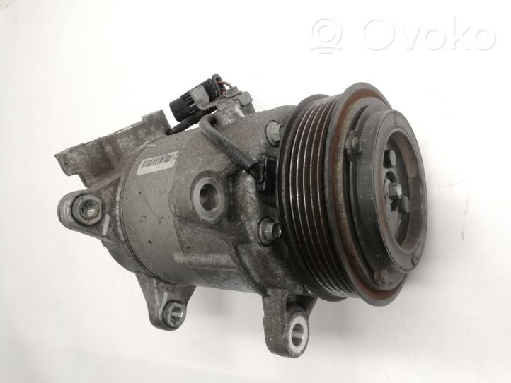 BMW X1 F48 F49 Ilmastointilaitteen kompressorin pumppu (A/C) 6826879