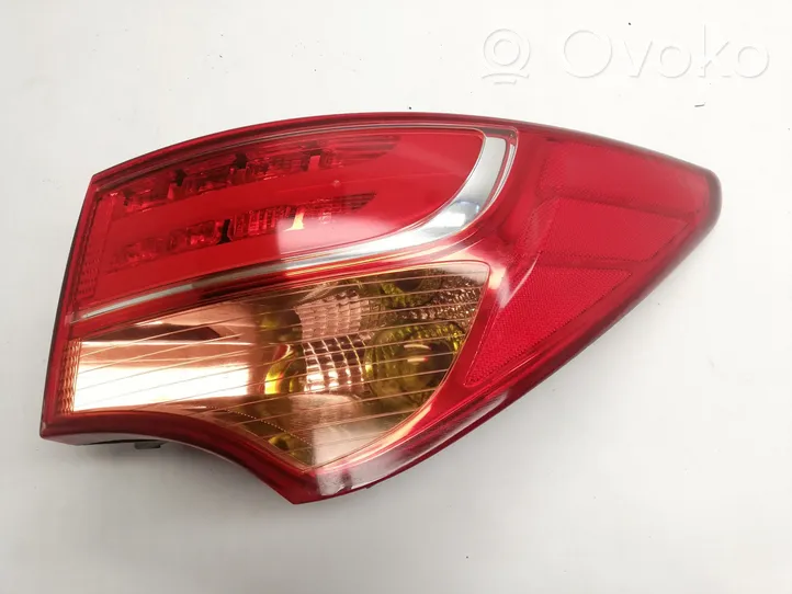 Hyundai Santa Fe Rear/tail lights 924022W1