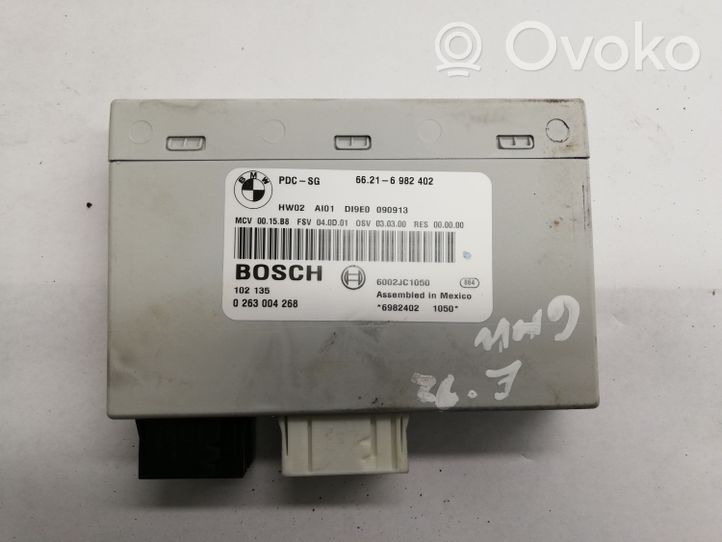 BMW 3 E92 E93 Pysäköintitutkan (PCD) ohjainlaite/moduuli 6982402