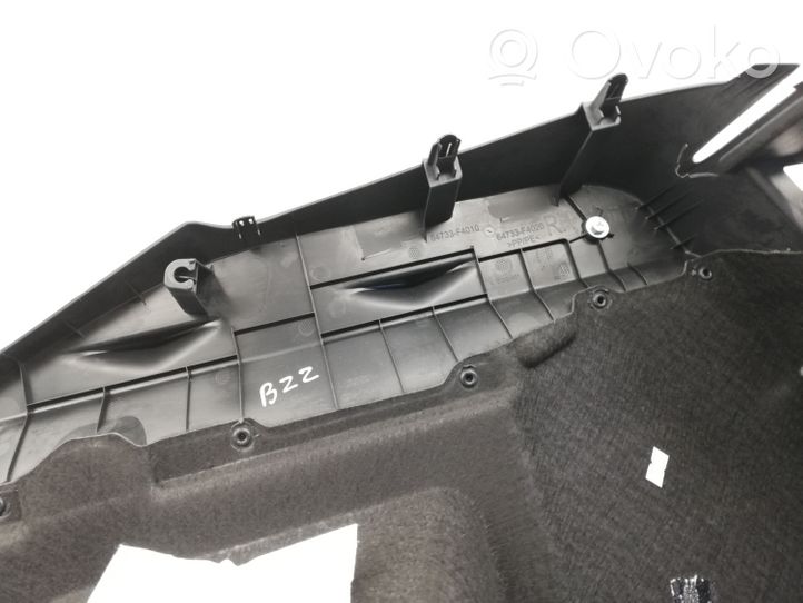 Toyota C-HR Rivestimento pannello laterale del bagagliaio/baule 64733F4020