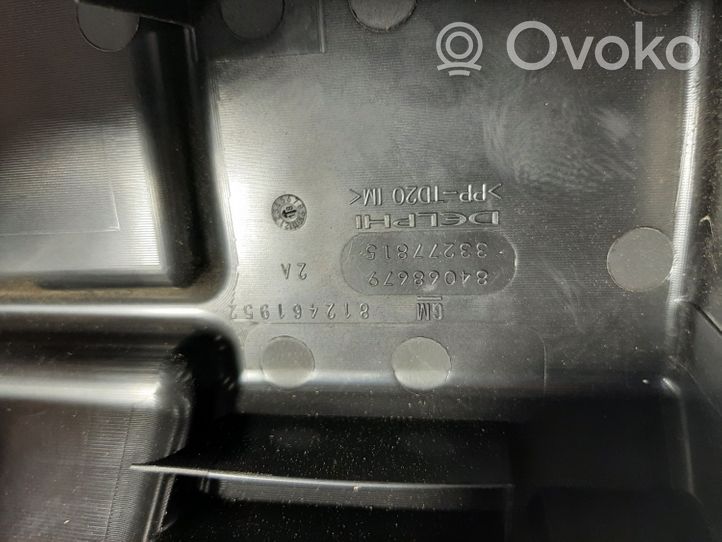 Opel Insignia B Scatola di montaggio relè 39116699