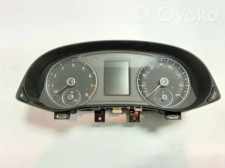 Volkswagen PASSAT B7 Compteur de vitesse tableau de bord 561920970B