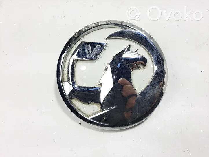 Opel Insignia B Przycisk otwierania klapy bagażnika 39061716