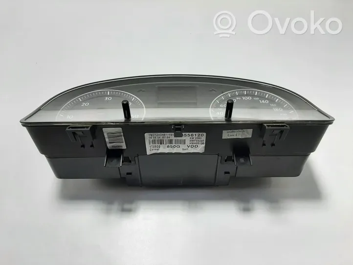 Volkswagen Touran I Speedometer (instrument cluster) 1T0920850G