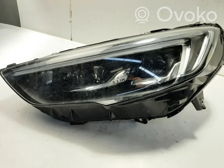 Opel Insignia B Phare frontale 39122976