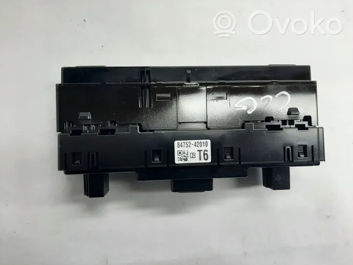 Toyota RAV 4 (XA50) Interrupteur de siège chauffant 8475242010