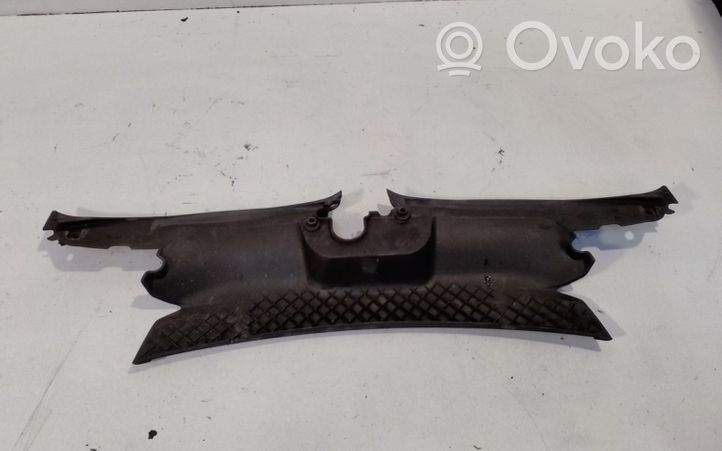 BMW X3 E83 Rivestimento della modanatura della chiusura del vano motore/cofano 1371340228607