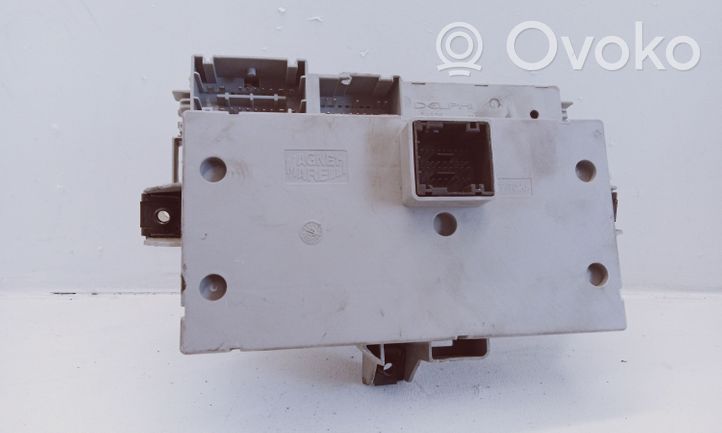 Fiat Doblo Module de fusibles 501209910010