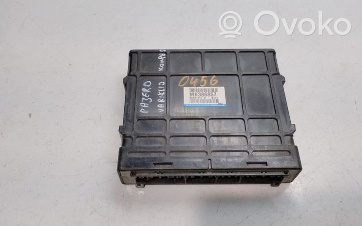 Mitsubishi Pajero Calculateur moteur ECU MK386857