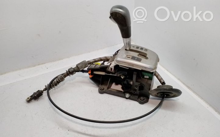 Chevrolet Captiva Gear selector/shifter (interior) S04688