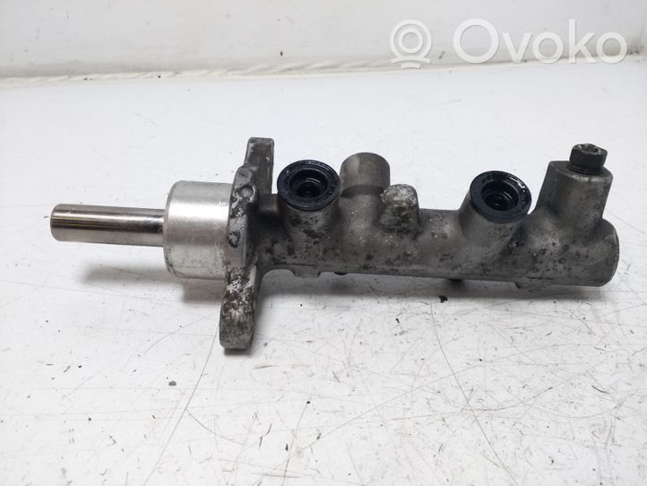 Honda Accord Master brake cylinder 