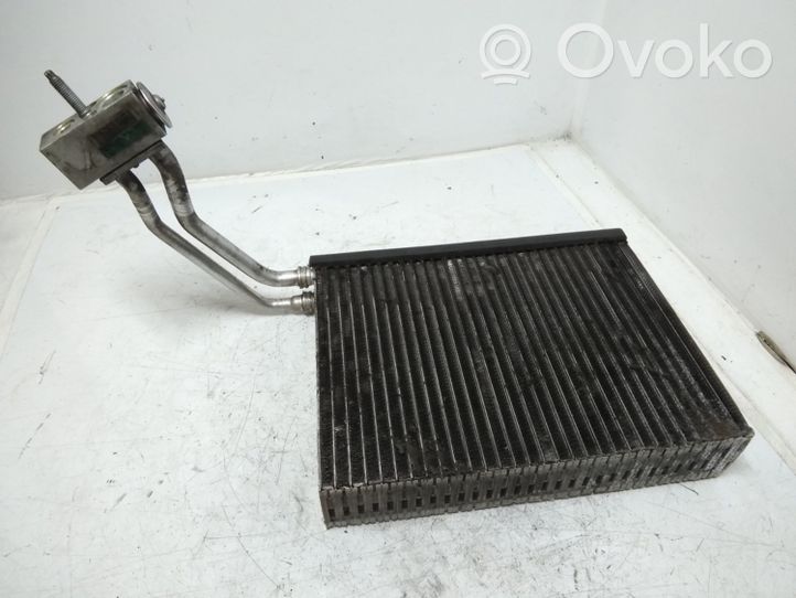 Jeep Grand Cherokee (WK) Gaisa kondicioniera radiators (salonā) 60940614L