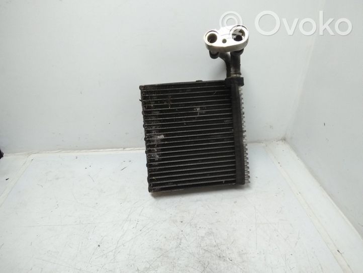 Volvo S40 Gaisa kondicioniera radiators (salonā) N668007N522