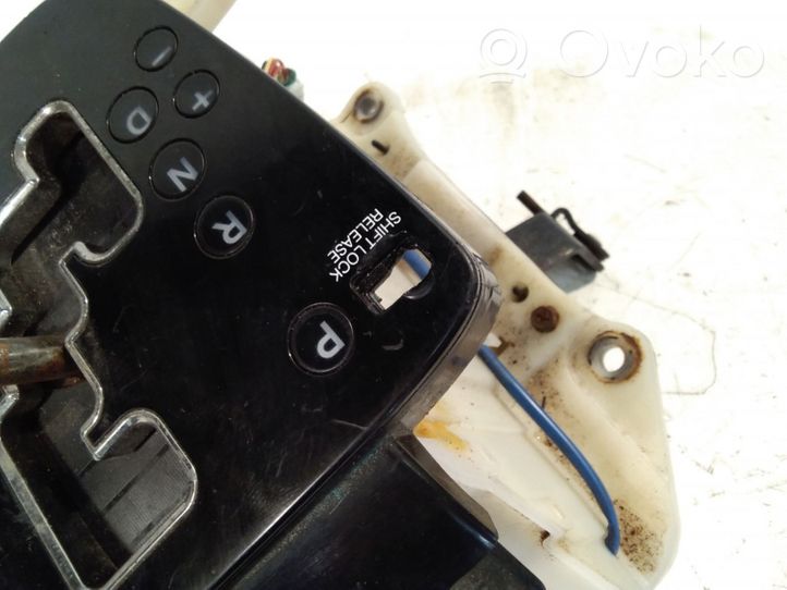 Hyundai Genesis Gear selector/shifter (interior) 467002MXXX