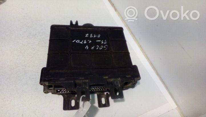 Volkswagen Golf IV Module de contrôle de boîte de vitesses ECU 01M927733ES