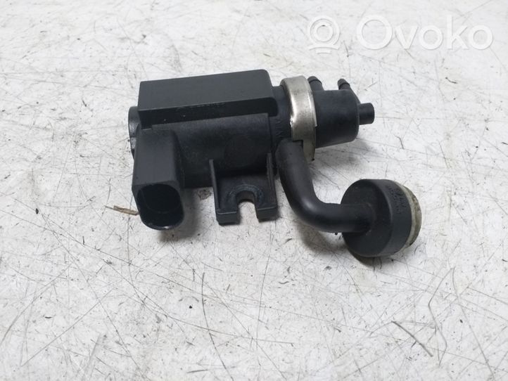 Volkswagen Touareg I Solenoidinis vožtuvas 1J0906627C