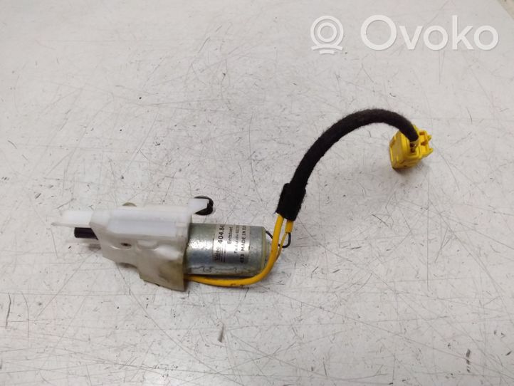 Volkswagen Touareg I Seat belt adjustment motor 404841