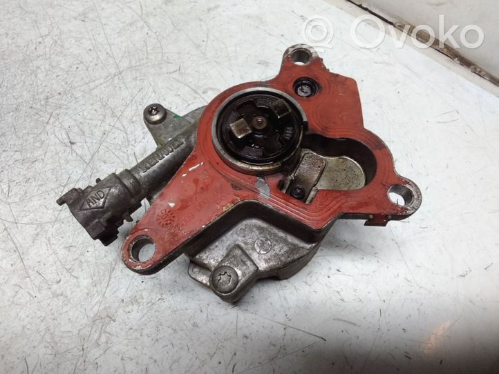 Nissan Primastar Alipainepumppu 683982