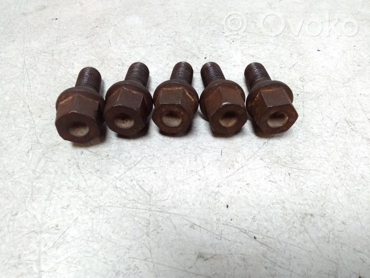 Opel Zafira A Nuts/bolts 