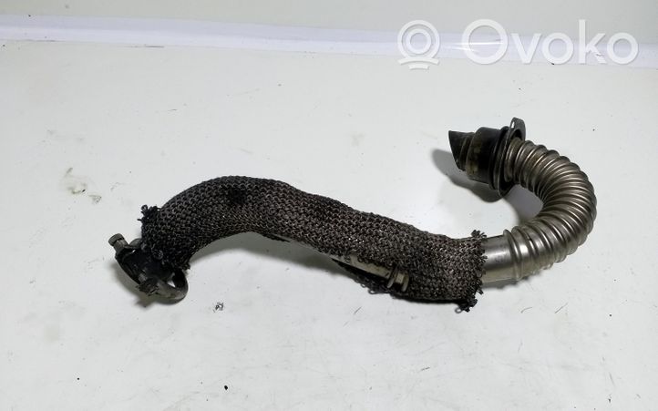 Citroen C4 I Tuyau de raccordement solide EGR 9646996980