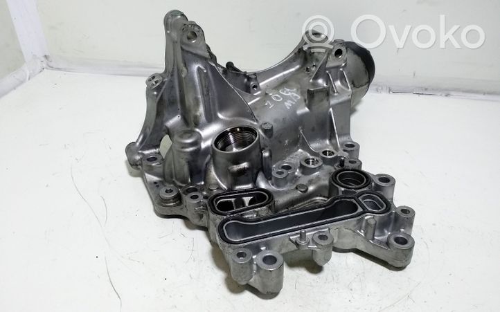 Mercedes-Benz E W213 Halterung Ölfilter / Ölkühler A6541803000