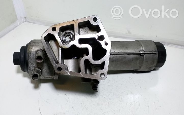 Volkswagen Sharan Supporto di montaggio del filtro dell’olio 038115389